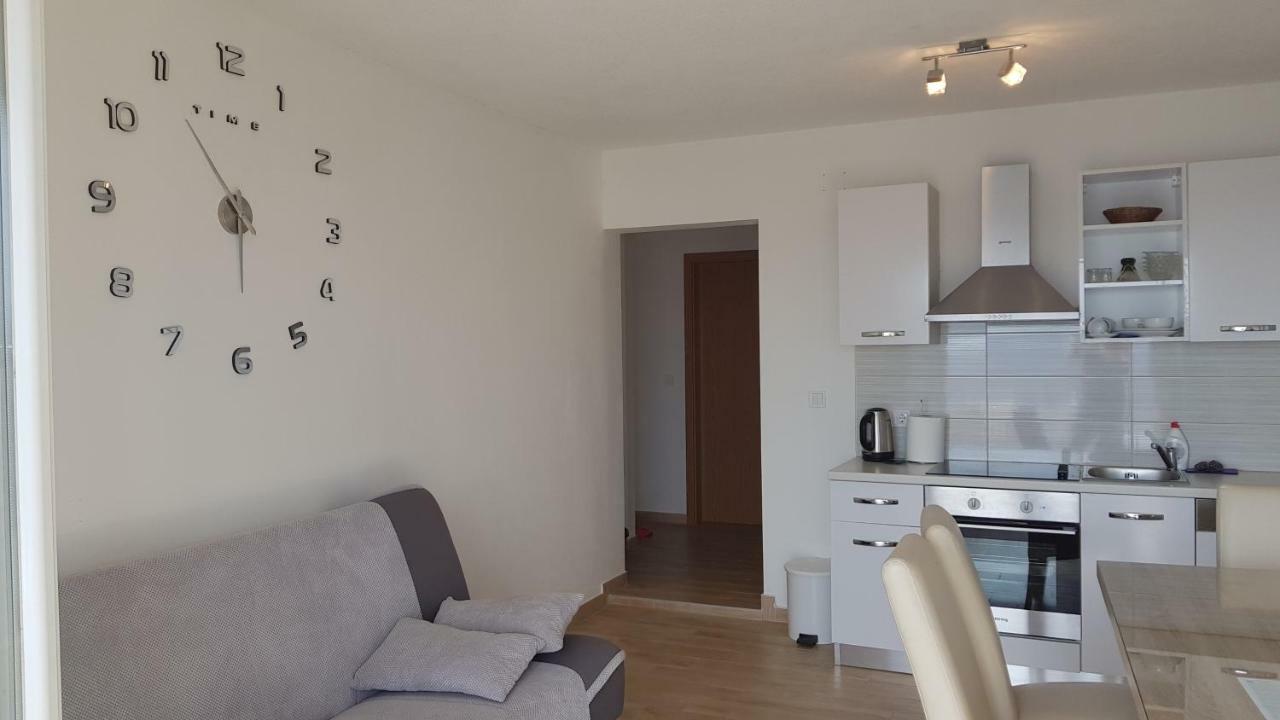 Apartment Adam Zavalatica Bagian luar foto
